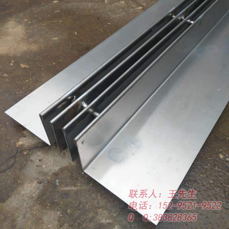 Stainless steel linear drain cover