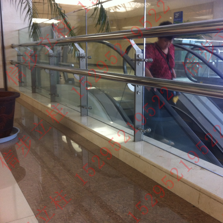 Xinbu stainless steel column enters Xinyi People's Hospital glass guardrail project