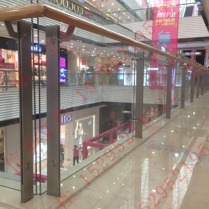 Xinbu stainless steel glass railing column is selected for Changzhou Wanda Plaza project
