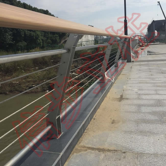 Xinbu stainless steel column is applied to the road railing project of Changzhou Yunhe East Road Reconstruction and Expansion Project