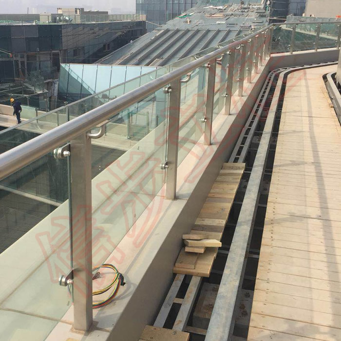 Xinbu stainless steel column provides safety guarantee for Shaanxi Yanchang Petroleum