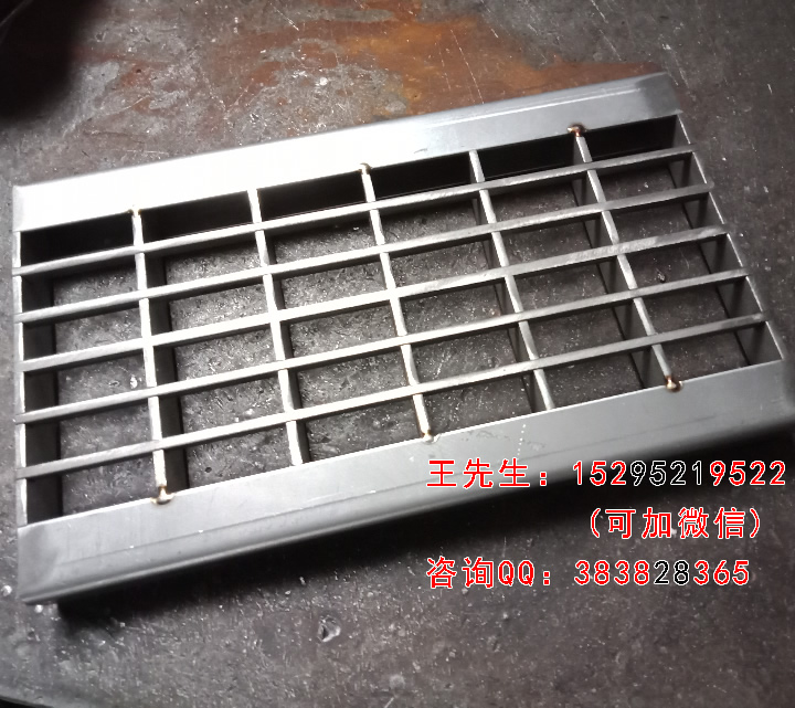 Stainless steel grating for steel stairs