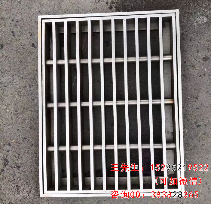 Stainless steel well cover grille
